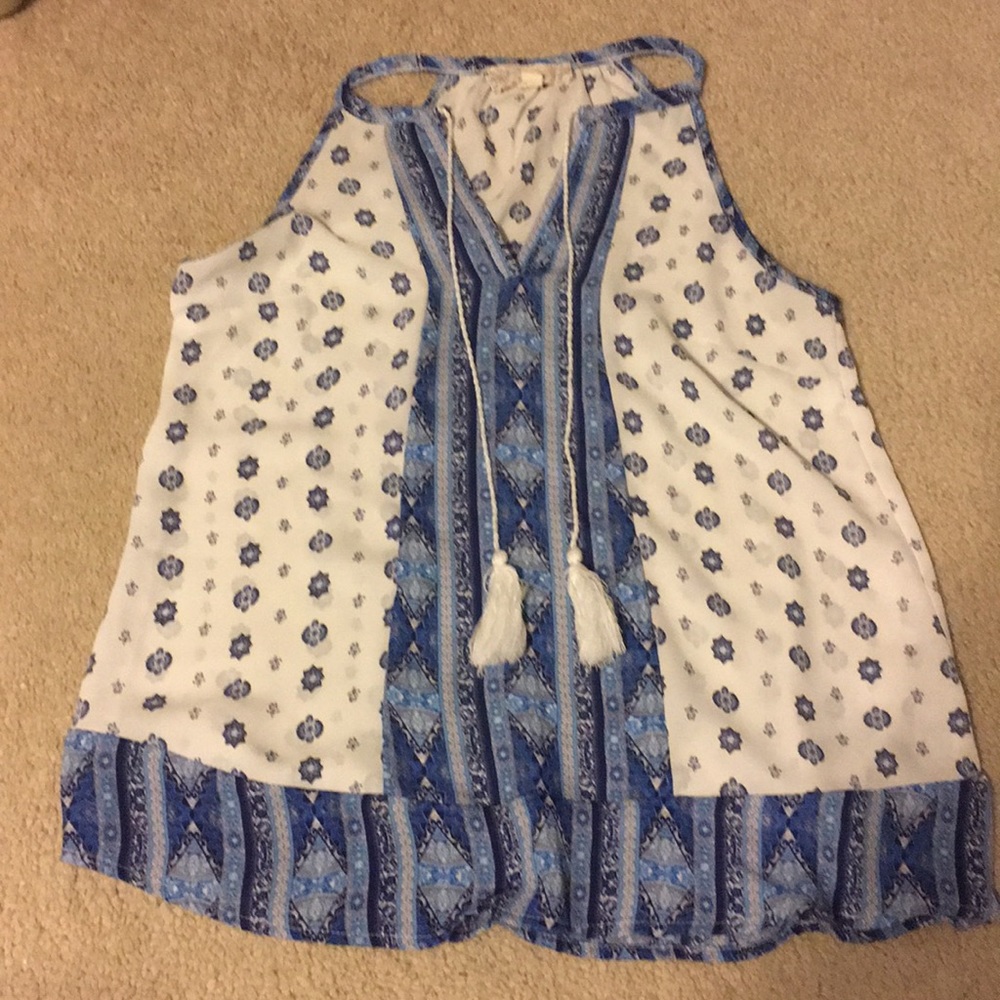 Dressy tank top💕